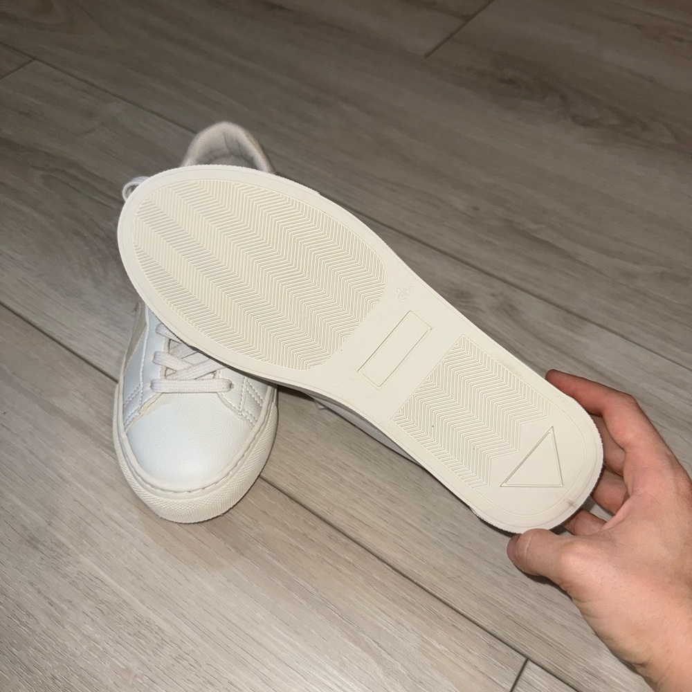KOIO Cream Vegan Leather Sneakers - Picture 3 of 5